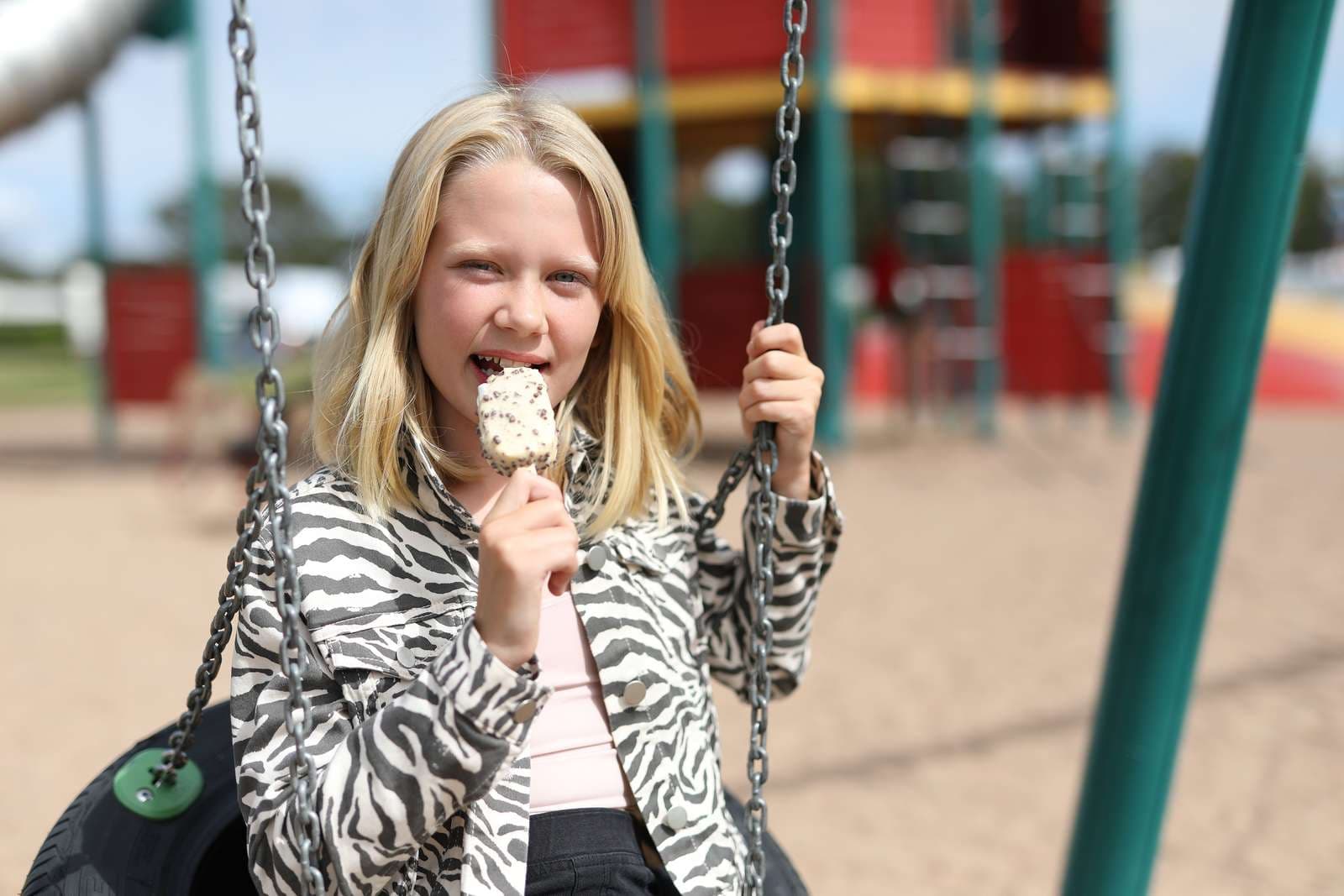 Hagön camping, barn som äter glass