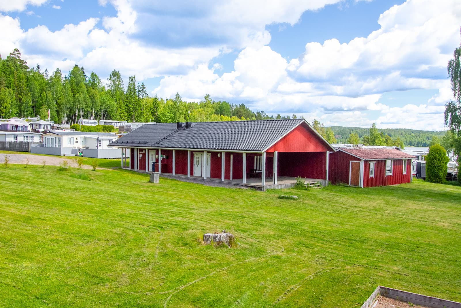 Servicehus på campingen First Camp Haganäset - Charlottenberg